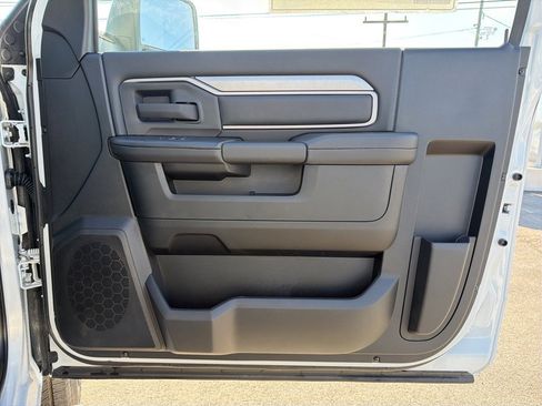 New 2026 RAM 3500 Tradesman image 16