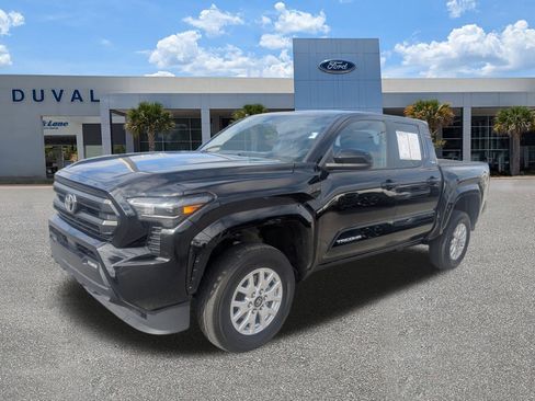 Used 2024 Toyota Tacoma SR5 image 16
