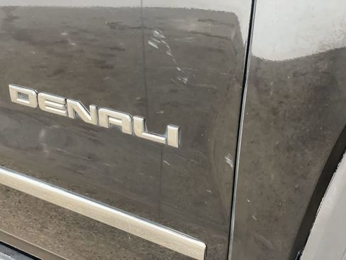 Used 2016 GMC Sierra 1500 Denali w/ Denali Ultimate Package image 29