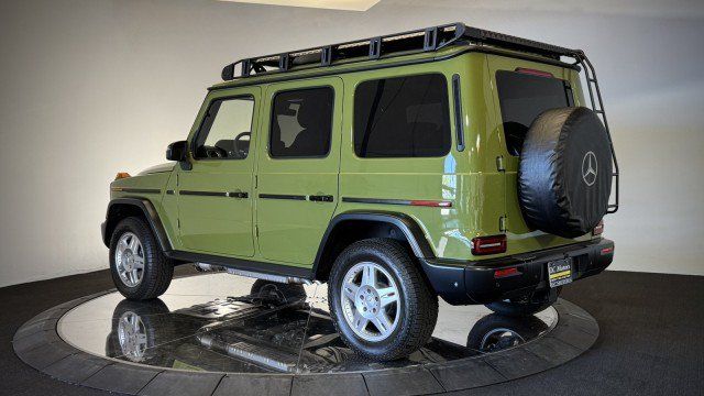 Used 2025 Mercedes-Benz G 550 image 3