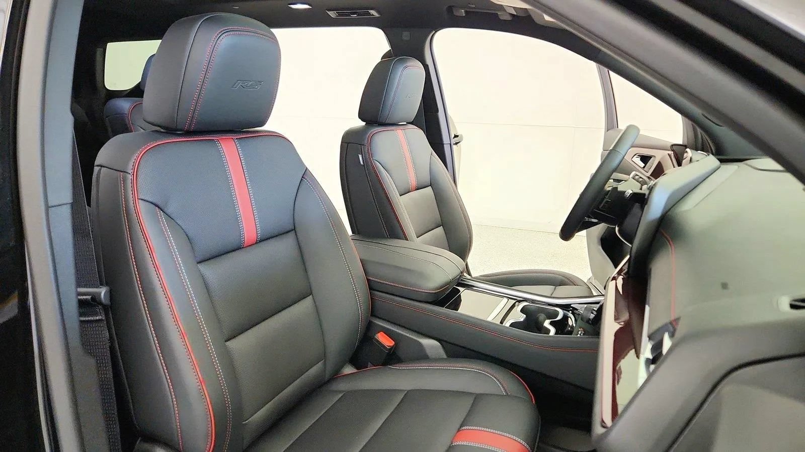 New 2027 Chevrolet Traverse RS AWD/4WD image 35