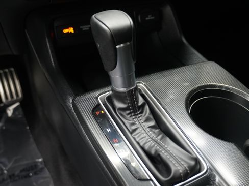 Used 2025 Honda Civic Sport image 19