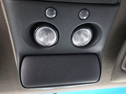 Used 2002 Chevrolet Silverado 1500 LS w/ Off-Road Pkg image 19