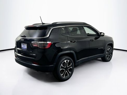 Used 2022 Jeep Compass Limited AWD/4WD image 5