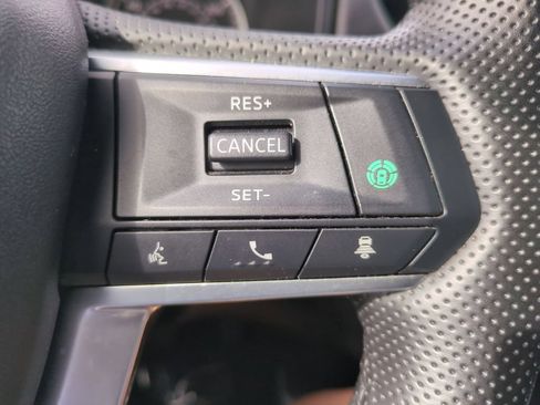 Used 2025 Mitsubishi Outlander SE AWD/4WD image 22