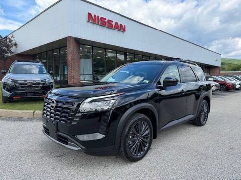 New 2026 Nissan Pathfinder SL AWD/4WD image 1