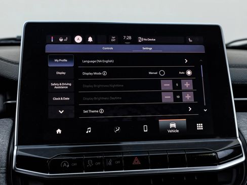 Used 2023 Jeep Compass Latitude w/ Sun and Sound Group image 40