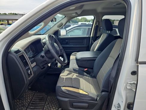 Used 2011 RAM 1500 ST w/ ST Popular Equipment Group AWD/4WD image 10