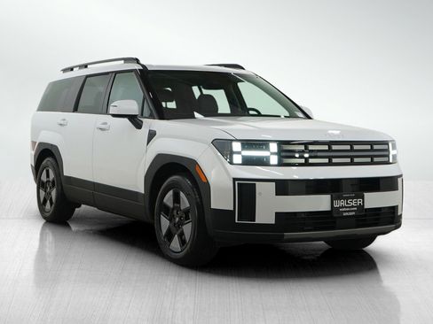 Used 2026 Hyundai Santa Fe SEL image 7