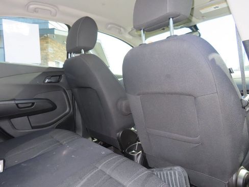 Used 2015 Chevrolet Sonic LT FWD image 38