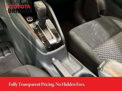 Used 2020 Nissan Versa S FWD image 29