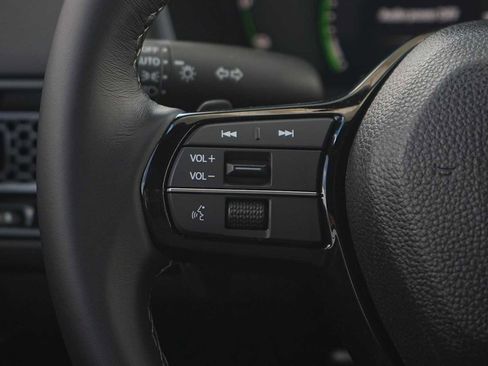 Used 2026 Honda Civic Sport Touring image 17