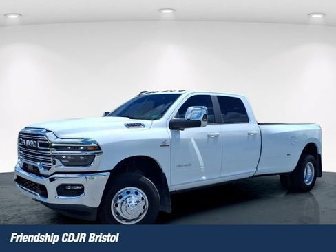 Used 2025 RAM 3500 Laramie AWD/4WD image 1