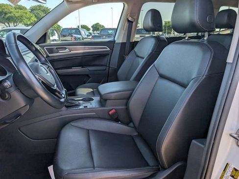 Used 2019 Volkswagen Atlas SE FWD image 26