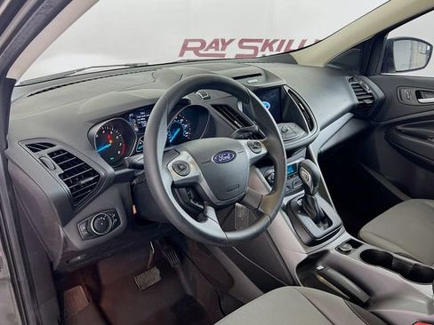 Used 2016 Ford Escape SE w/ Equipment Group 201A FWD image 34