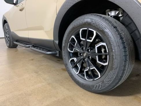 Used 2023 Hyundai Santa Cruz SEL Premium AWD/4WD image 14