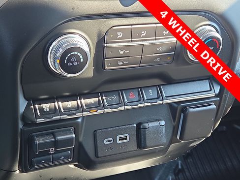 Used 2024 GMC Sierra 3500 Pro image 19