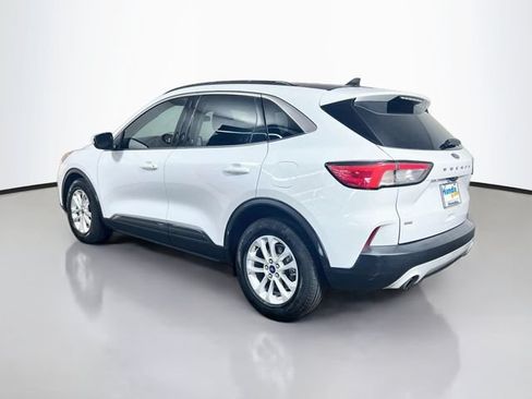 Used 2021 Ford Escape SE FWD image 7
