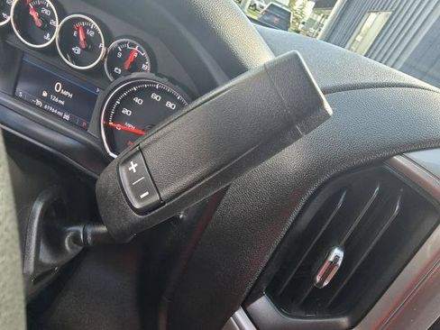Used 2022 Chevrolet Silverado 1500 Custom w/ Safety Confidence Package AWD/4WD image 18