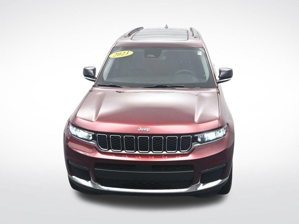 Used 2023 Jeep Grand Cherokee L Limited RWD image 32