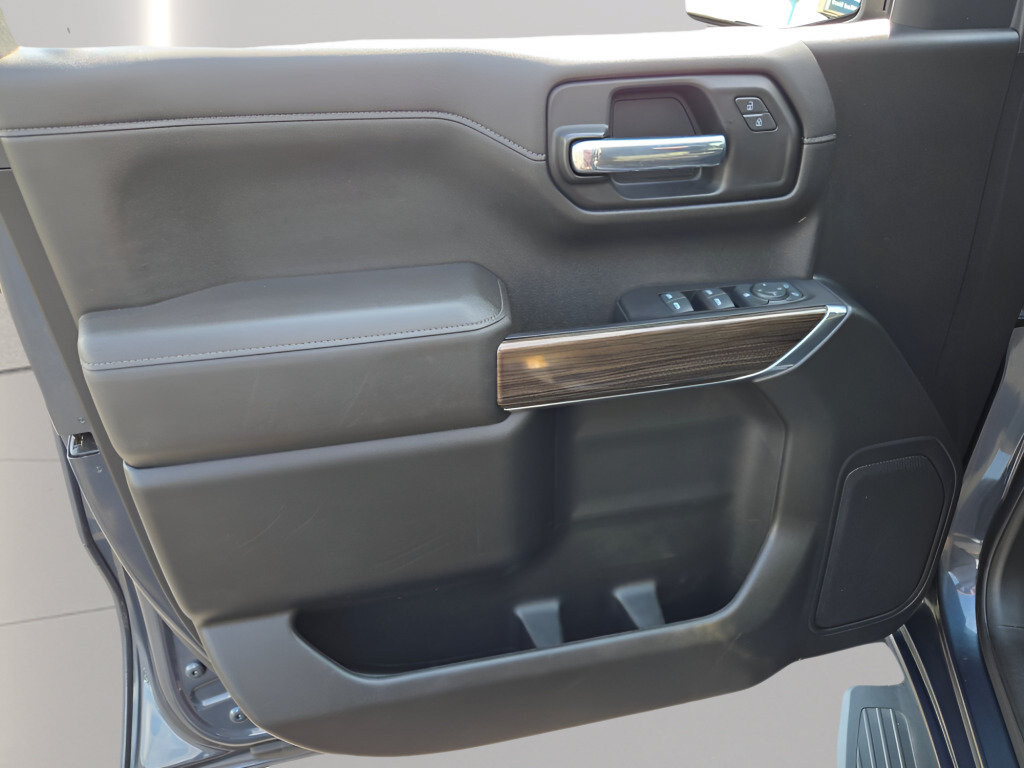 Certified 2022 Chevrolet Silverado 1500 LT AWD/4WD image 24