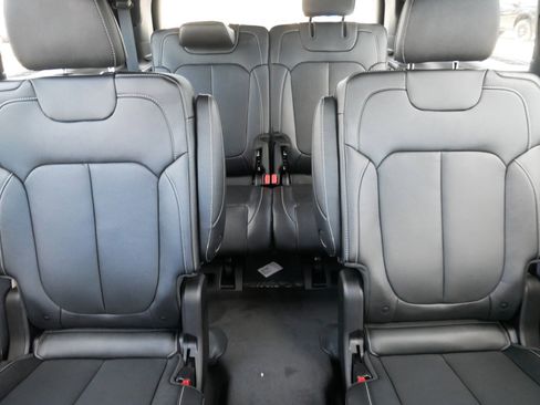 New 2026 Jeep Grand Cherokee L Limited AWD/4WD image 13