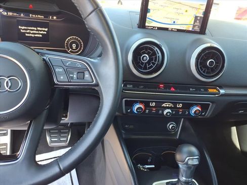 Used 2018 Audi A3 e-tron Premium Plus w/ Technology Package image 24