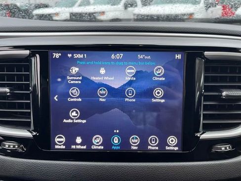 Used 2020 Chrysler Pacifica Touring-L w/ Advanced Safetytec Group image 42