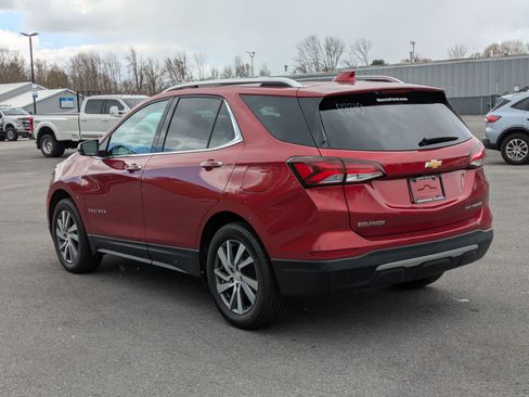 Used 2023 Chevrolet Equinox Premier AWD/4WD image 4