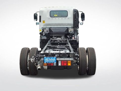 New 2025 Chevrolet Low Cab Forward 5500XG RWD image 5