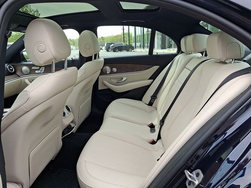 Certified 2023 Mercedes-Benz E 350 4MATIC Sedan image 10