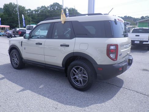 Certified 2025 Ford Bronco Sport Big Bend AWD/4WD image 4