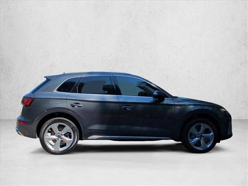 Used 2023 Audi Q5 2.0T Premium Plus w/ Premium Plus Package AWD/4WD image 4