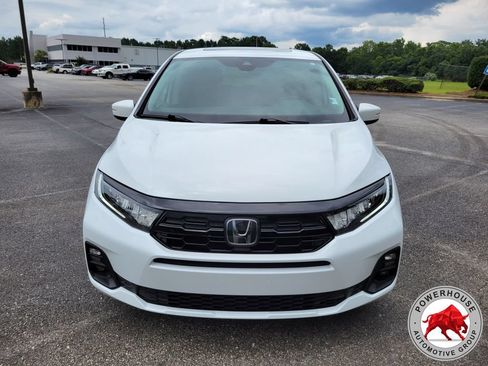 Used 2025 Honda Odyssey Touring image 10
