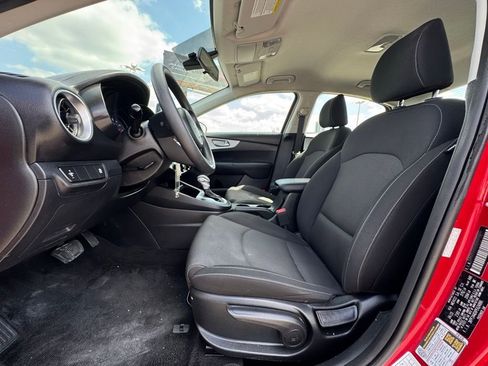 Used 2023 Kia Forte LXS FWD image 23
