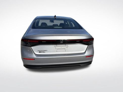 Certified 2025 Honda Accord SE image 14