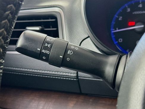 Used 2019 Subaru Outback 2.5i Limited image 12