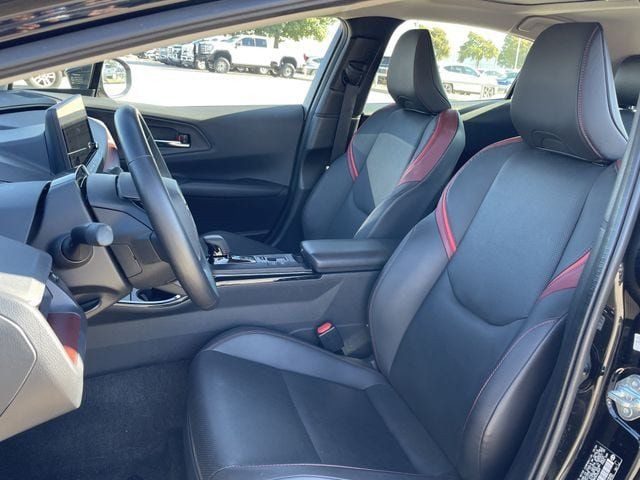 Used 2024 Toyota Prius Prime Premium w/ Advanced Technology Package FWD image 25