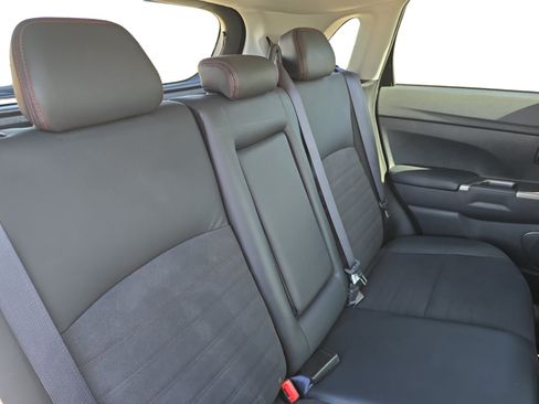 Used 2022 Mitsubishi Outlander Sport SE FWD image 18