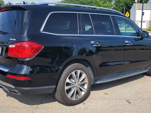 Used 2015 Mercedes-Benz GL 450 4MATIC image 9