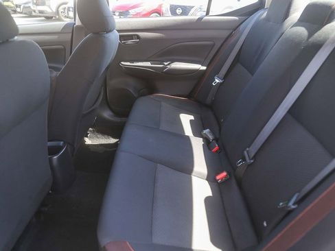 Used 2020 Nissan Versa SR FWD image 17