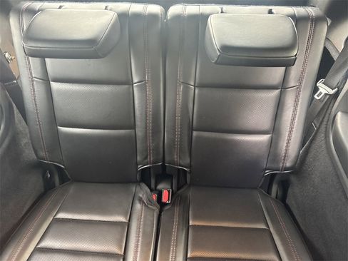 Used 2024 Dodge Durango GT image 23