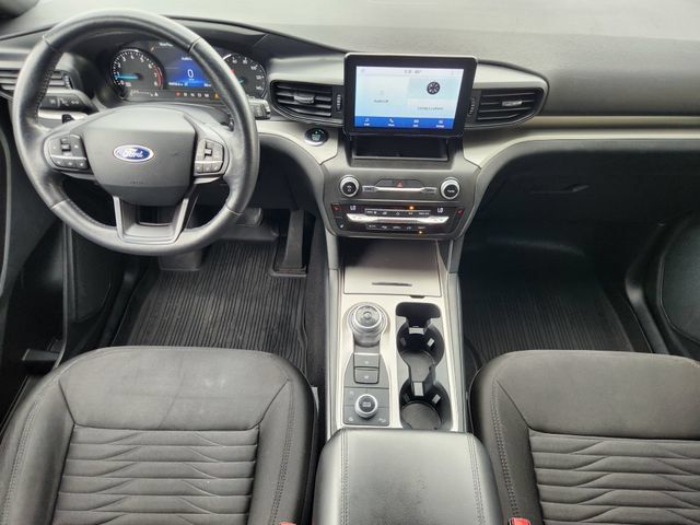 Used 2020 Ford Explorer XLT w/ Comfort Package AWD/4WD image 25