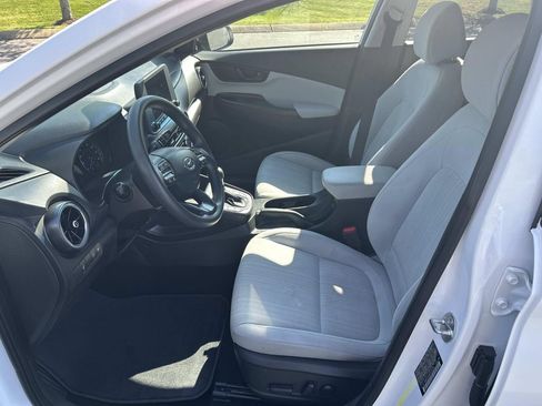 Used 2023 Hyundai Kona SEL FWD image 21