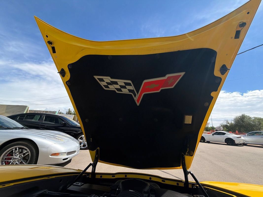 Used 2008 Chevrolet Corvette Coupe RWD image 25