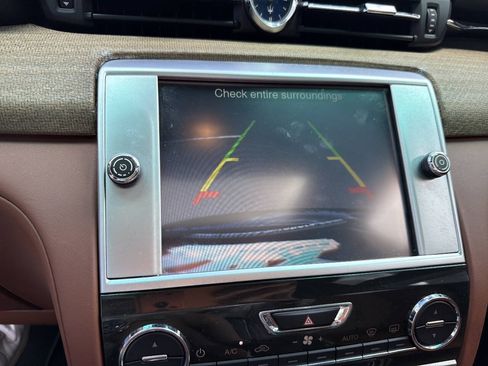 Used 2015 Maserati Quattroporte S Q4 AWD/4WD image 30