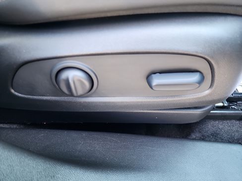 Used 2023 Buick Encore GX Essence w/ Experience Buick Package image 34