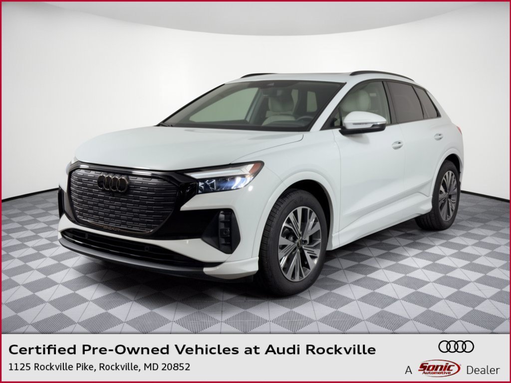 Used 2025 Audi Q4 e-tron Premium w/ Convenience Package RWD image 1