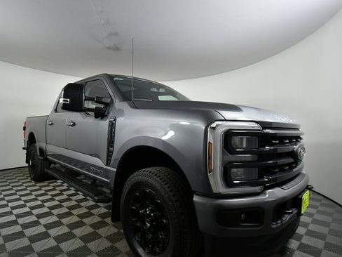 Used 2024 Ford F350 Lariat w/ Black Appearance Package image 8