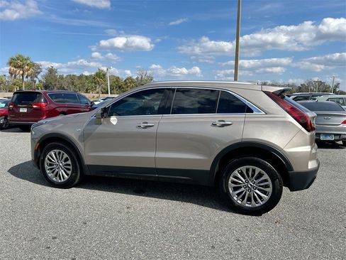 Used 2024 Cadillac XT4 Premium Luxury w/ Active Safety Package image 9